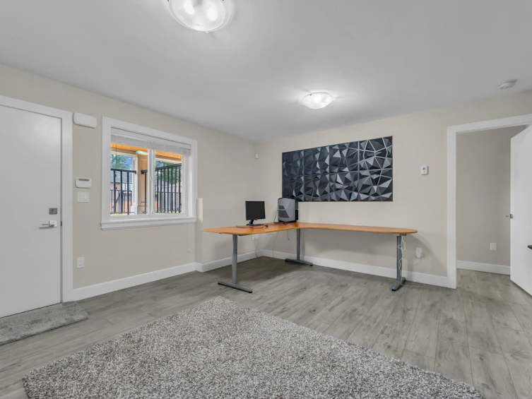 5842 Portland Street, Burnaby, BC, V5J 2R8 - 33