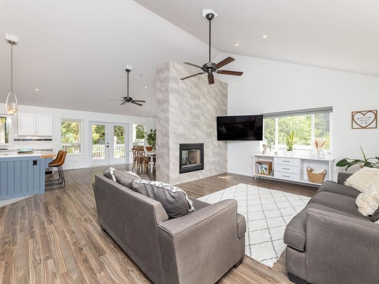 1418 Stardust Place, Gibsons, BC, V0N 1V5 - 9