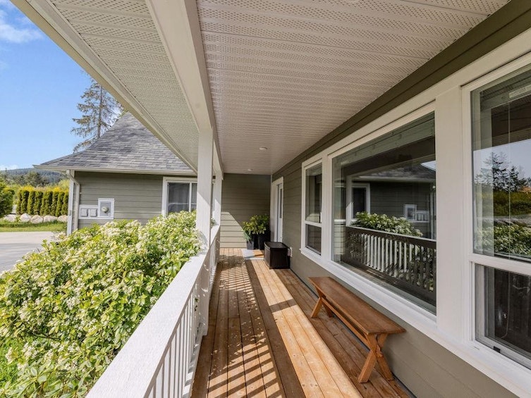 1418 Stardust Place, Gibsons, BC, V0N 1V5 - 4