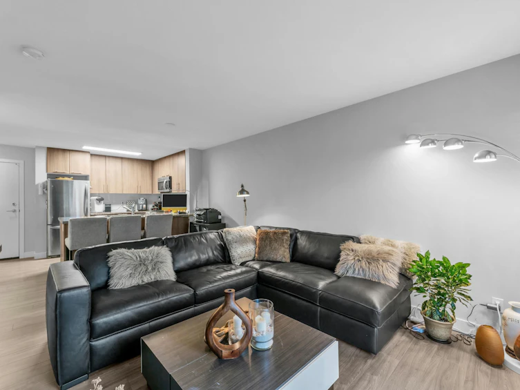 409-12075 Edge Street, Maple Ridge, BC, V2X 9E6