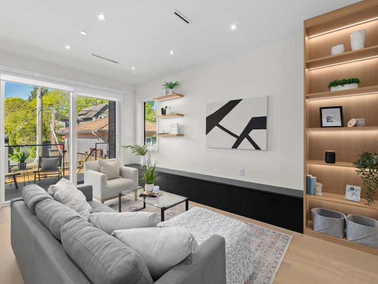 679 W 18th Avenue, Vancouver, BC, V5Z 1V9 - 3