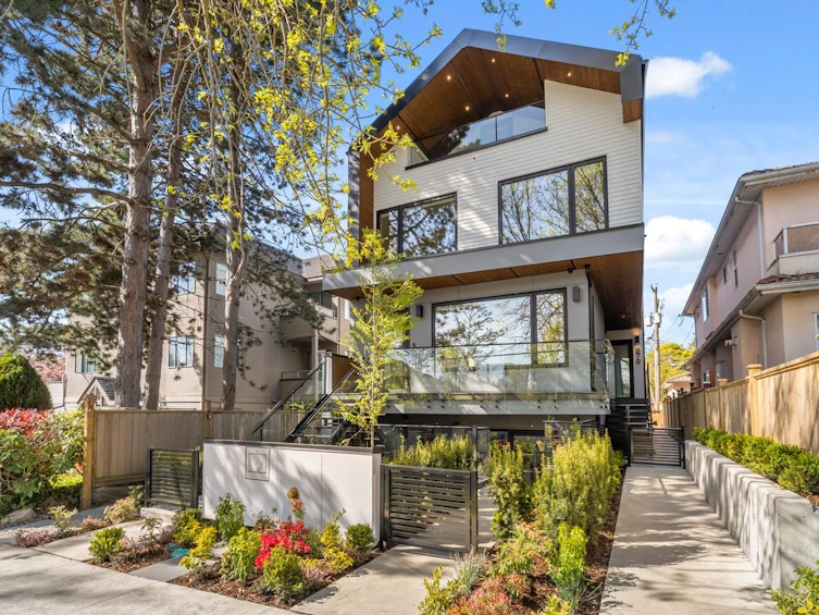 679 W 18th Avenue, Vancouver, BC, V5Z 1V9 - 33