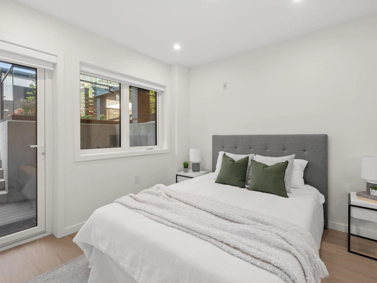 681 W 18th Avenue, Vancouver, BC, V5Z 1V9 - 11