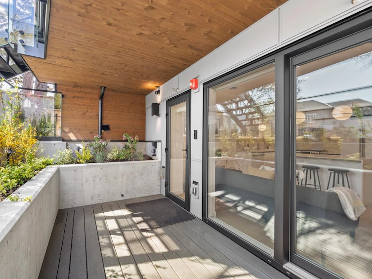 681 W 18th Avenue, Vancouver, BC, V5Z 1V9 - 22
