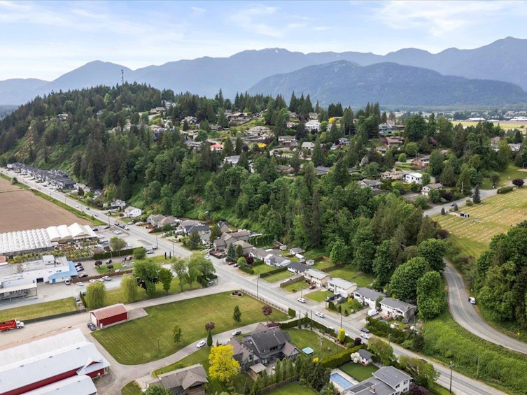 47637 Yale Road, Chilliwack, BC, V2P 7M8 - 33