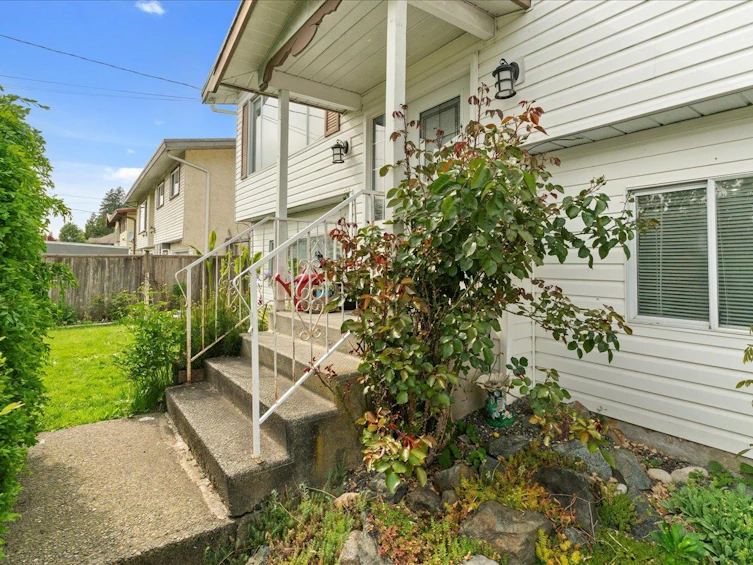 47637 Yale Road, Chilliwack, BC, V2P 7M8 - 4