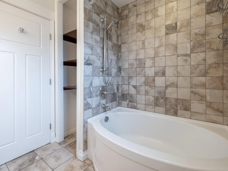 33073 5 Avenue, Mission, BC, V2V 1V6 - 16