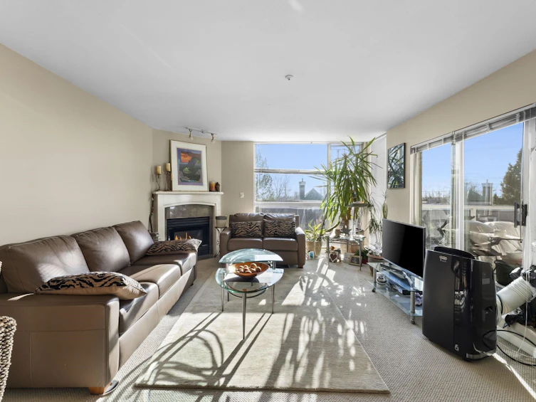 312-8450 Jellicoe Street, Vancouver, BC, V5S 4S9 - 8
