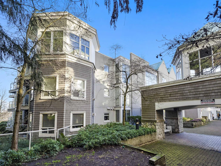 312-8450 Jellicoe Street, Vancouver, BC, V5S 4S9 - 6
