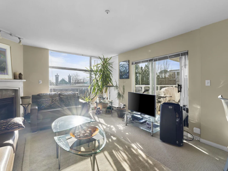 312-8450 Jellicoe Street, Vancouver, BC, V5S 4S9 - 9