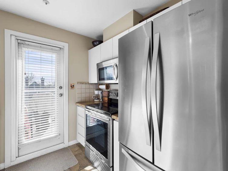 312-8450 Jellicoe Street, Vancouver, BC, V5S 4S9 - 17