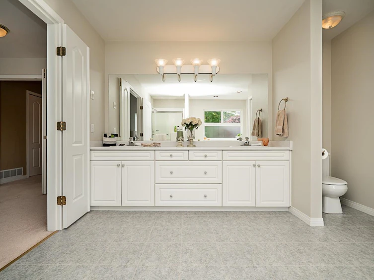 4454 209b Street, Langley, BC, V3A 8Y8 - 24