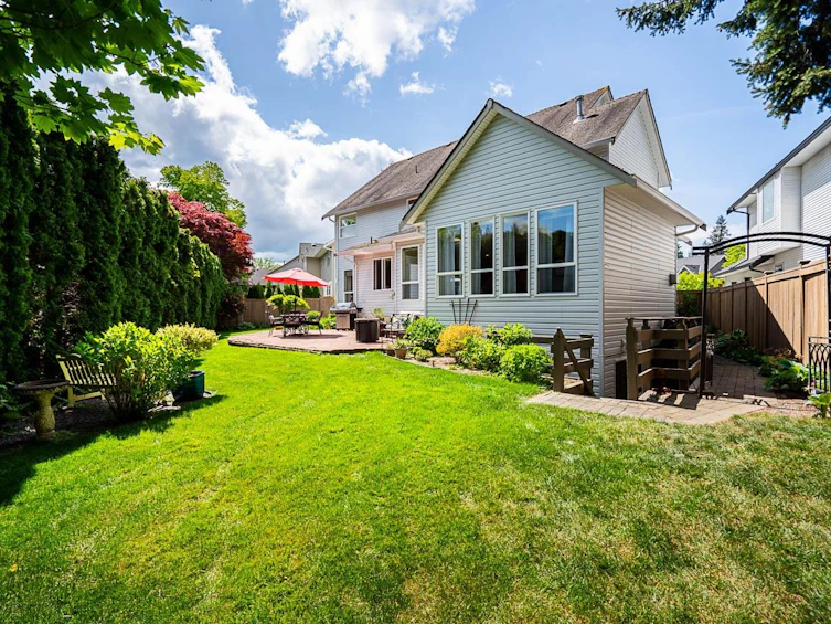 4454 209b Street, Langley, BC, V3A 8Y8 - 2