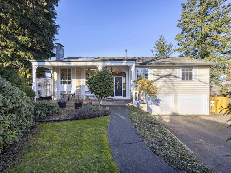4825 Buxton Street, Burnaby BC V5H 1J2