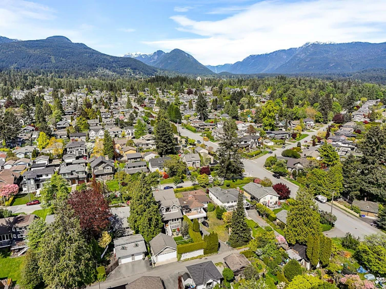 781 E 9th Street, North Vancouver, BC, V7L 2C1 - 27