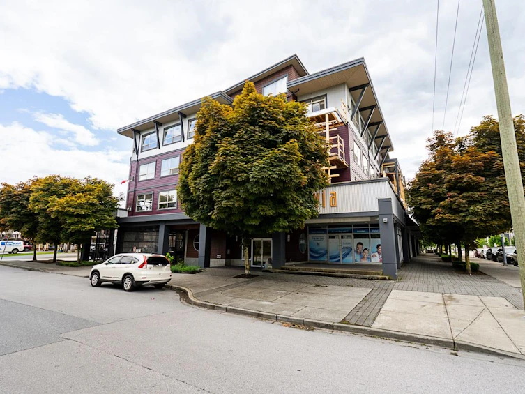 306-288 Hampton Street, New Westminster, BC, V3M 5L9 - 2