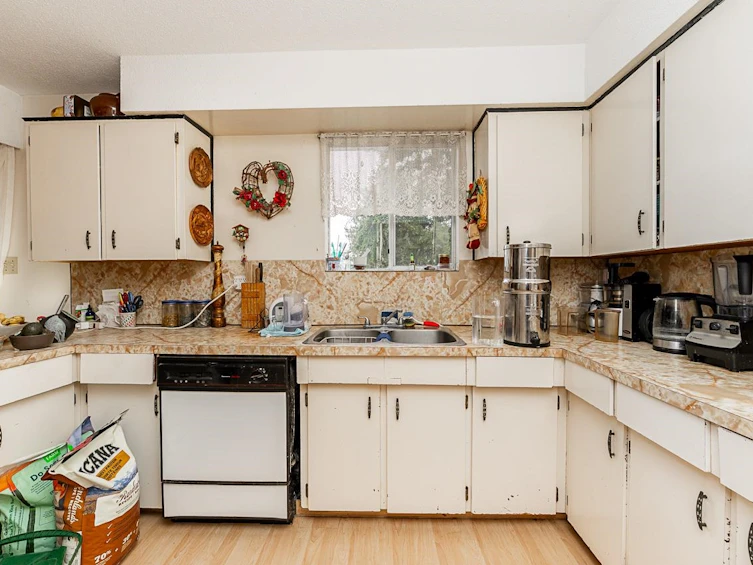 1368 Stevens Street, Surrey, BC, V4B 4Y1 - 11