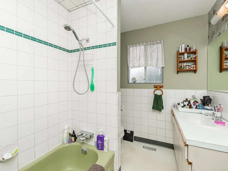 1368 Stevens Street, Surrey, BC, V4B 4Y1 - 15