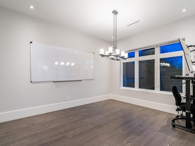 13365 57 Avenue - 5