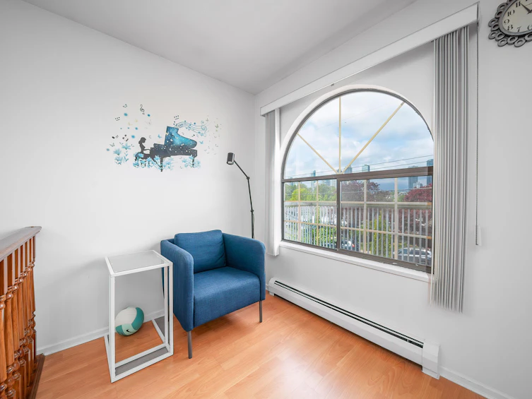 4968 Dominion Street, Burnaby, BC, V5G 1C9 - 5