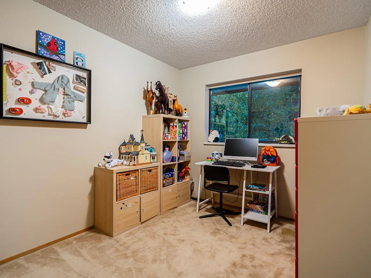 949 Lynwood Avenue, Port Coquitlam, BC, V3B 6J7 - 15