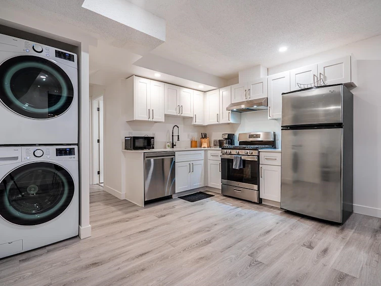 949 Lynwood Avenue, Port Coquitlam, BC, V3B 6J7 - 22