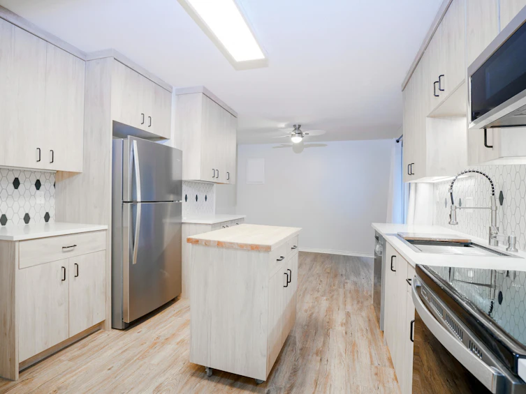 34843 Laburnum Avenue, Abbotsford, BC, V2S 5J3 - 8