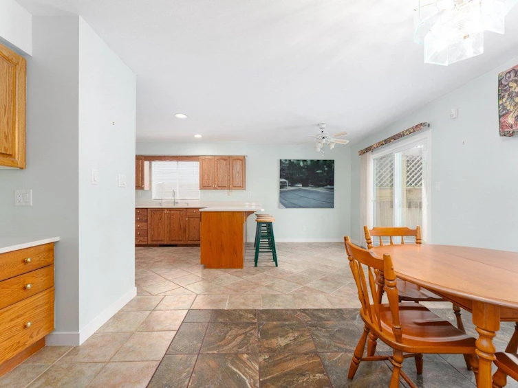 631 Catalina Crescent, Richmond, BC, V7B 1C9 - 9