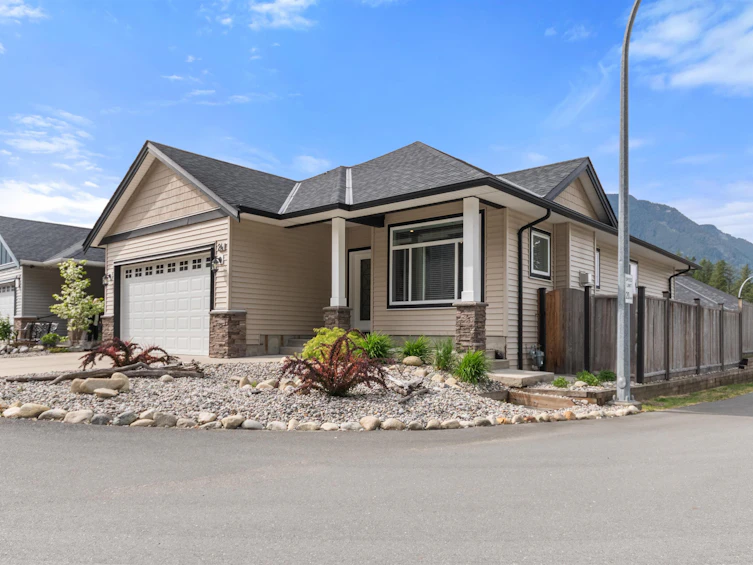 24-20118 Beacon Road, Hope, BC, V0X 1L2
