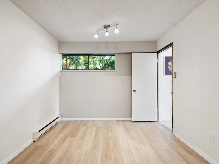 27-2214 Folkestone Way, West Vancouver, BC, V7S 2X7 - 28