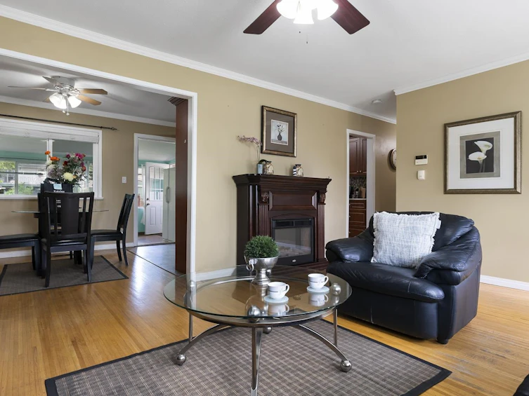 10253 149 Street, Surrey, BC, V3R 3Z9 - 5