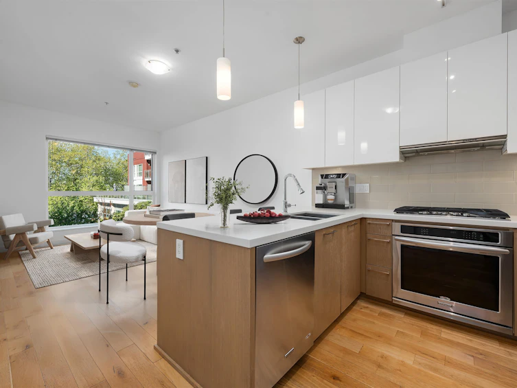 330-5399 Cedarbridge Way, Richmond, BC, V6X 0L6 - 3
