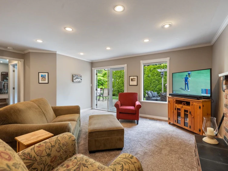 12381 24 Avenue, Surrey, BC, V4A 6N2 - 13
