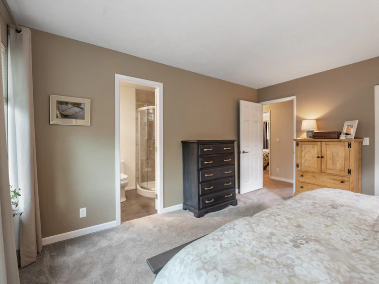 12381 24 Avenue, Surrey, BC, V4A 6N2 - 26