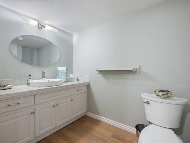 12381 24 Avenue, Surrey, BC, V4A 6N2 - 18