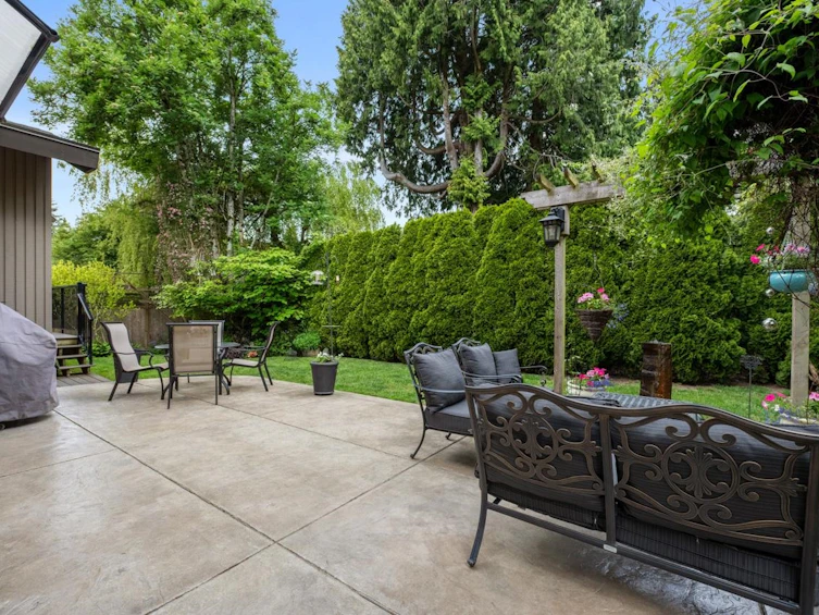 12381 24 Avenue, Surrey, BC, V4A 6N2 - 8