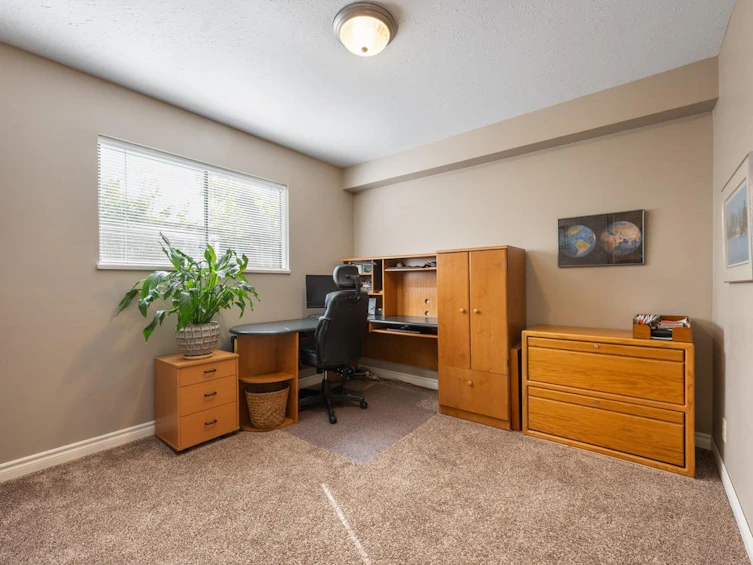 12381 24 Avenue, Surrey, BC, V4A 6N2 - 17