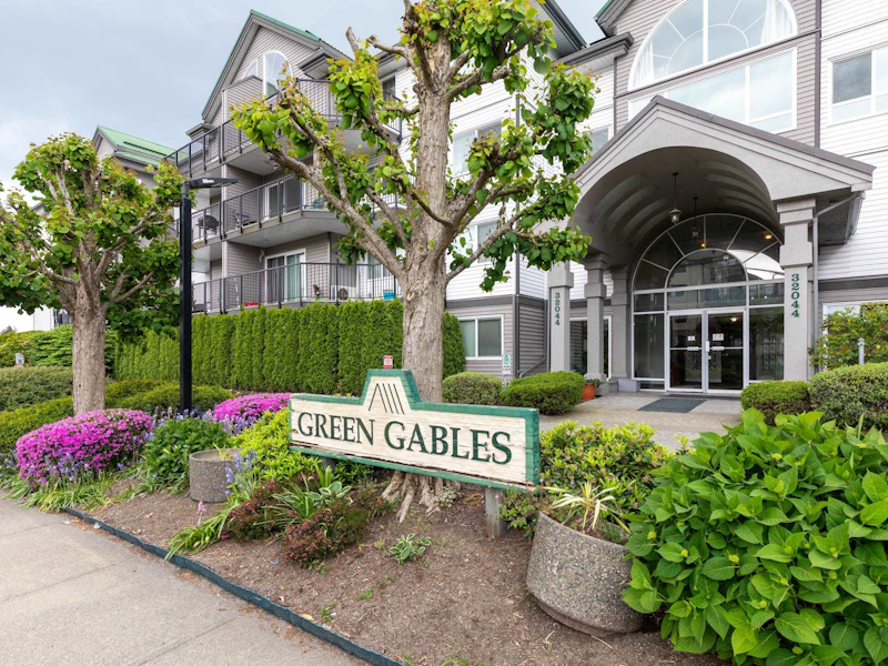 205 - 32044 Old Yale Road, Abbotsford BC V2T 2C9