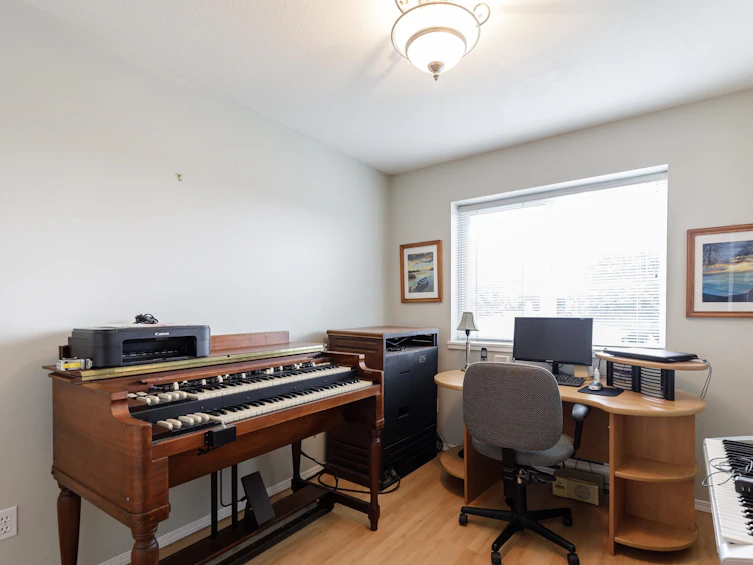 205-32044 Old Yale Road, Abbotsford, BC, V2T 2C9 - 18