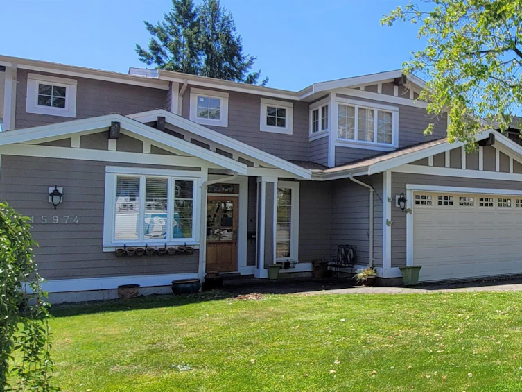 15974 Buena Vista Avenue, Surrey, BC, V4B 2A5