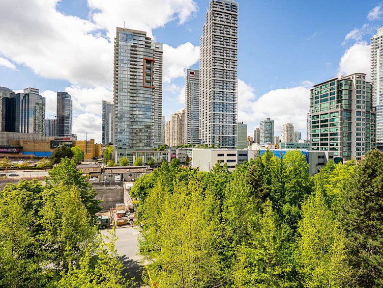 704-4657 Hazel Street, Burnaby, BC, V5H 4R2 - 22