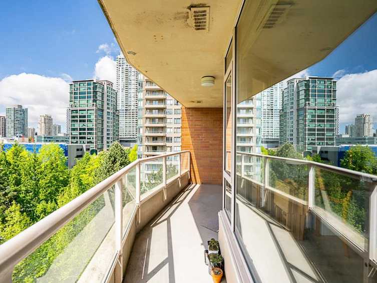 704-4657 Hazel Street, Burnaby, BC, V5H 4R2 - 20