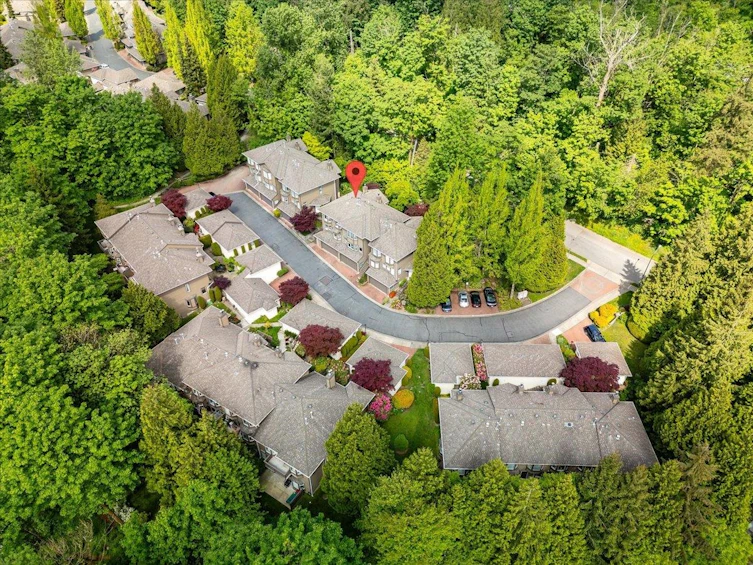 8871 Robins Court, Burnaby, BC, V5A 4K8 - 35