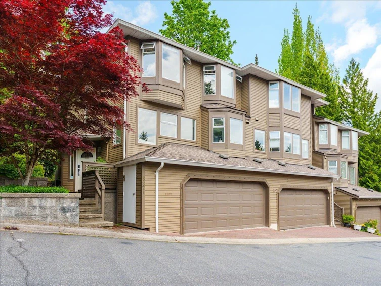 8871 Robins Court, Burnaby, BC, V5A 4K8 - 31