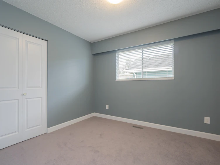 9042 Fircrest Drive, Delta, BC, V4C 7M3 - 14