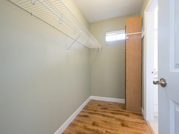 9042 Fircrest Drive, Delta, BC, V4C 7M3 - 10