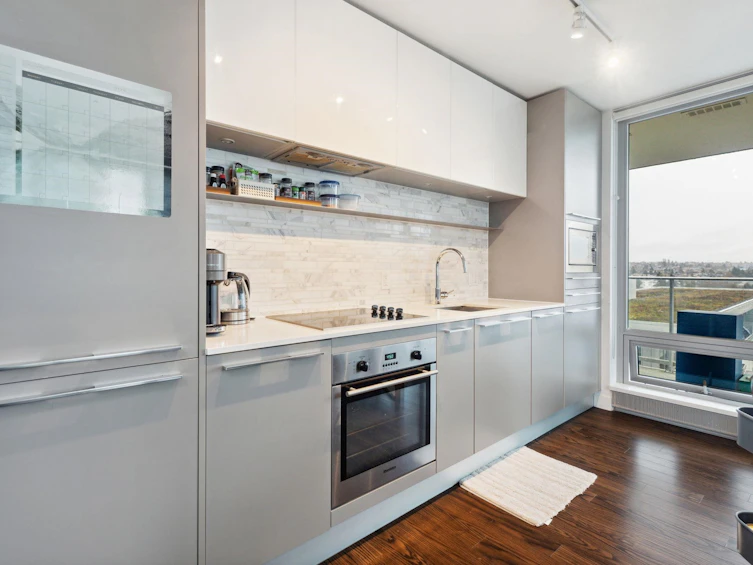 806-8031 Nunavut Lane, Vancouver, BC, V5X 0C9 - 4