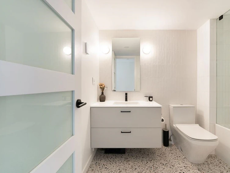 201-777 W 7th Avenue, Vancouver, BC, V5Z 1B9 - 25