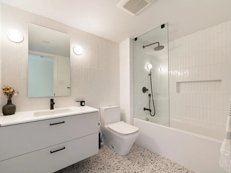 201-777 W 7th Avenue, Vancouver, BC, V5Z 1B9 - 23