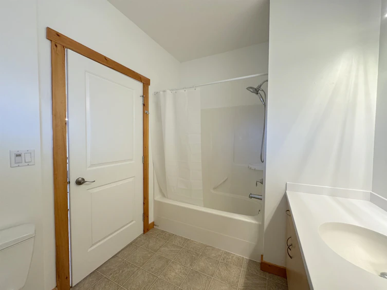421-5604 Inlet Avenue, Sechelt, BC, V7Z 0H7 - 19